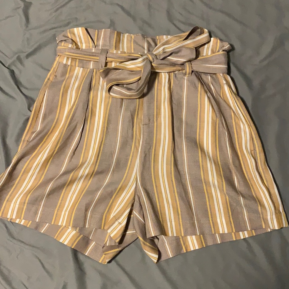 Paper bag shorts